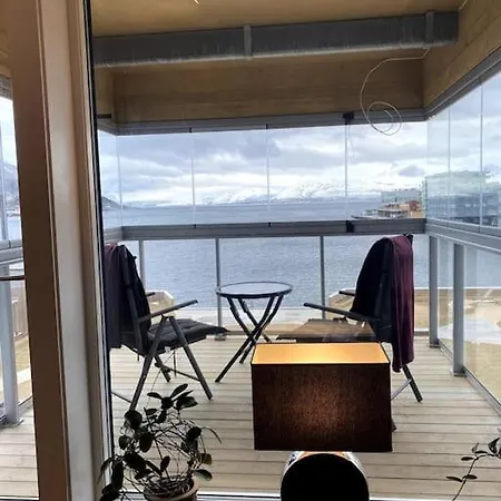 Royal Apartment Sea View Apartmán Tromsø
